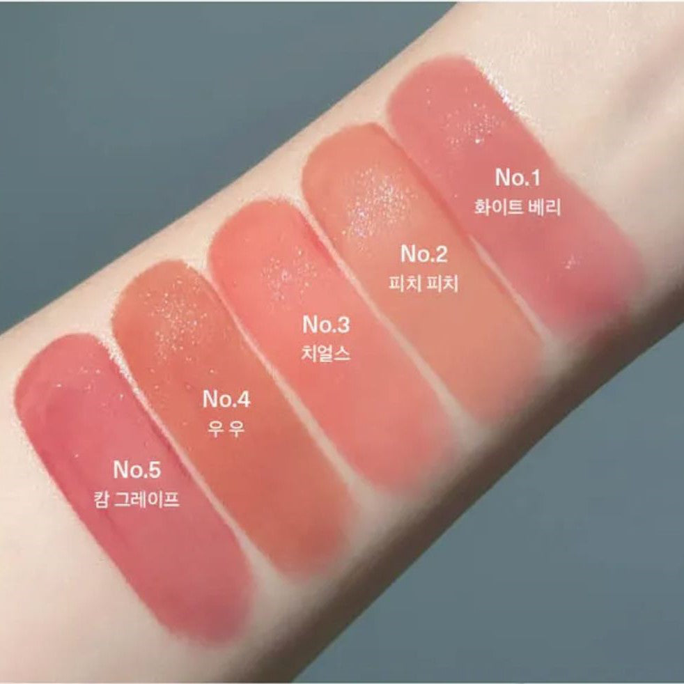 Mitrinošs lūpu spīdums-tinte ar mirdzuma efektu UNLEASHIA Berry Shot Lip Tint